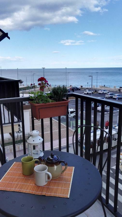 Gallery Art - Sea View Monopoli Exterior foto